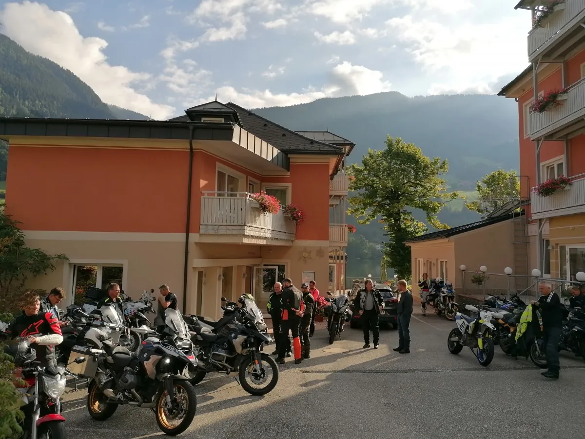 Urlaub mit dem Motorrad - Foto 1 von 9